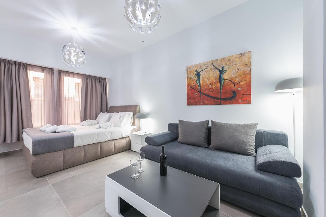 Iguana Gold Luxury Suites 1Min From Ermou Str Афины Экстерьер фото