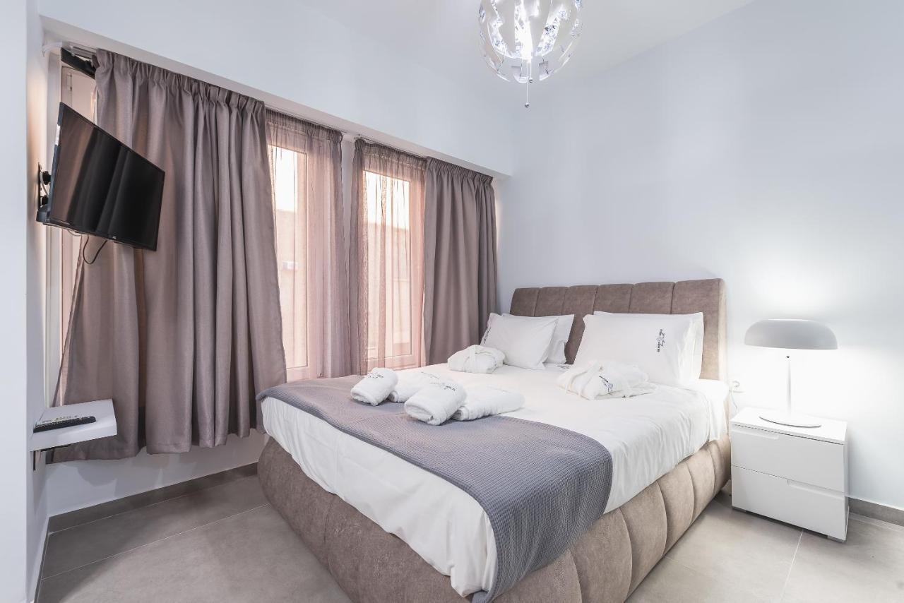 Iguana Gold Luxury Suites 1Min From Ermou Str Афины Экстерьер фото